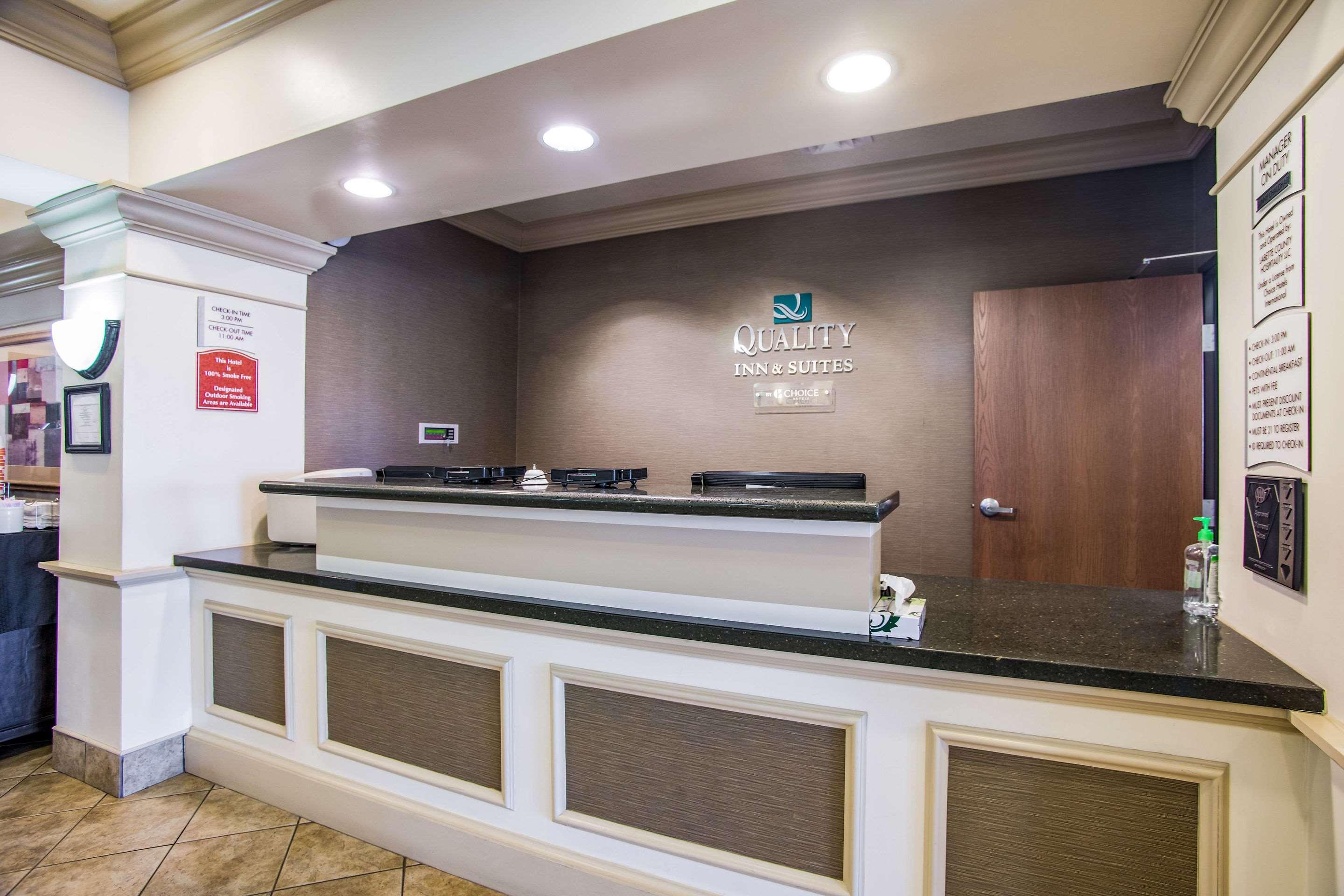 Quality Inn Parsons North Exterior foto