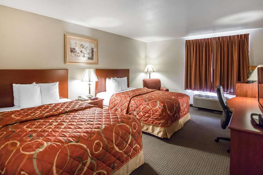 Quality Inn Parsons North Quarto foto